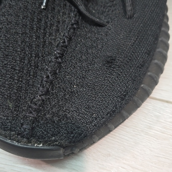 Adidas Boost Yezzy Mens Sneakers Shoes Sz 12.5 main image 14